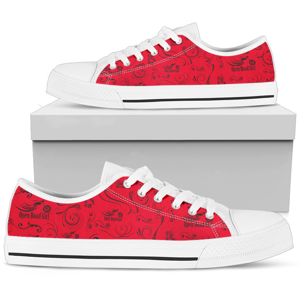 RED Full Color Scatter Design Open Road Girl Women's Low Top Shoe
